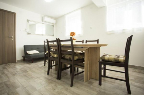 Apartman Leona